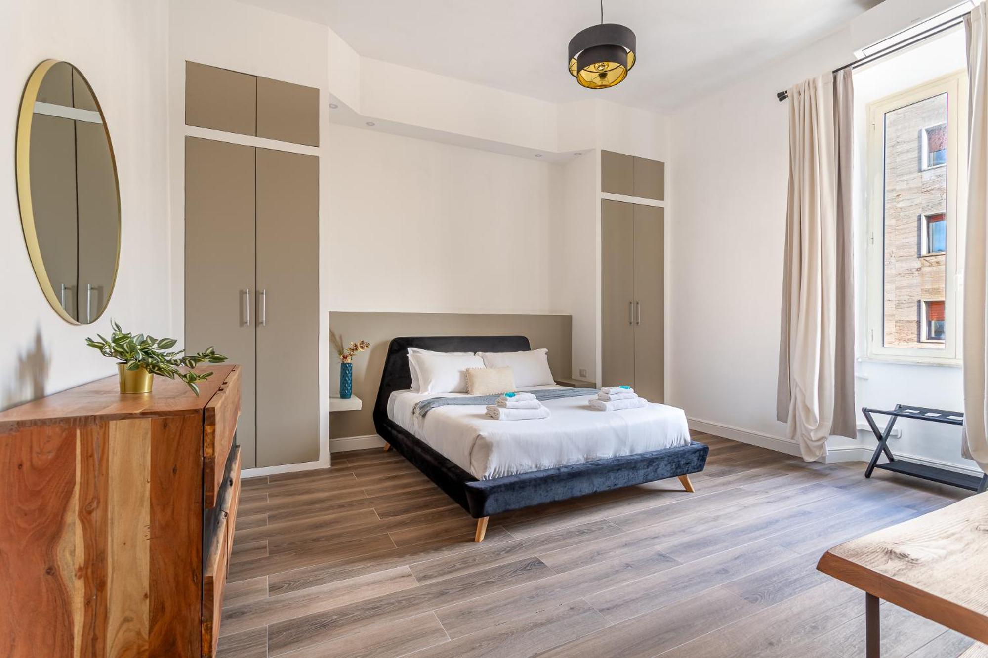 Apartment Iflat Brand New & Modern Station Rom