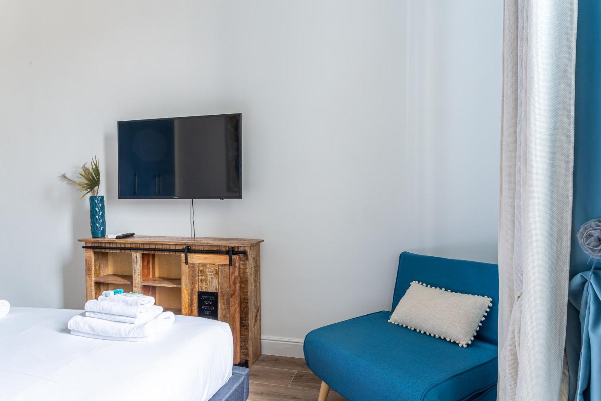 Apartment Iflat Brand New & Modern Station Rom